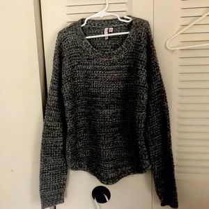 So Brand sweater worn once size 9/10